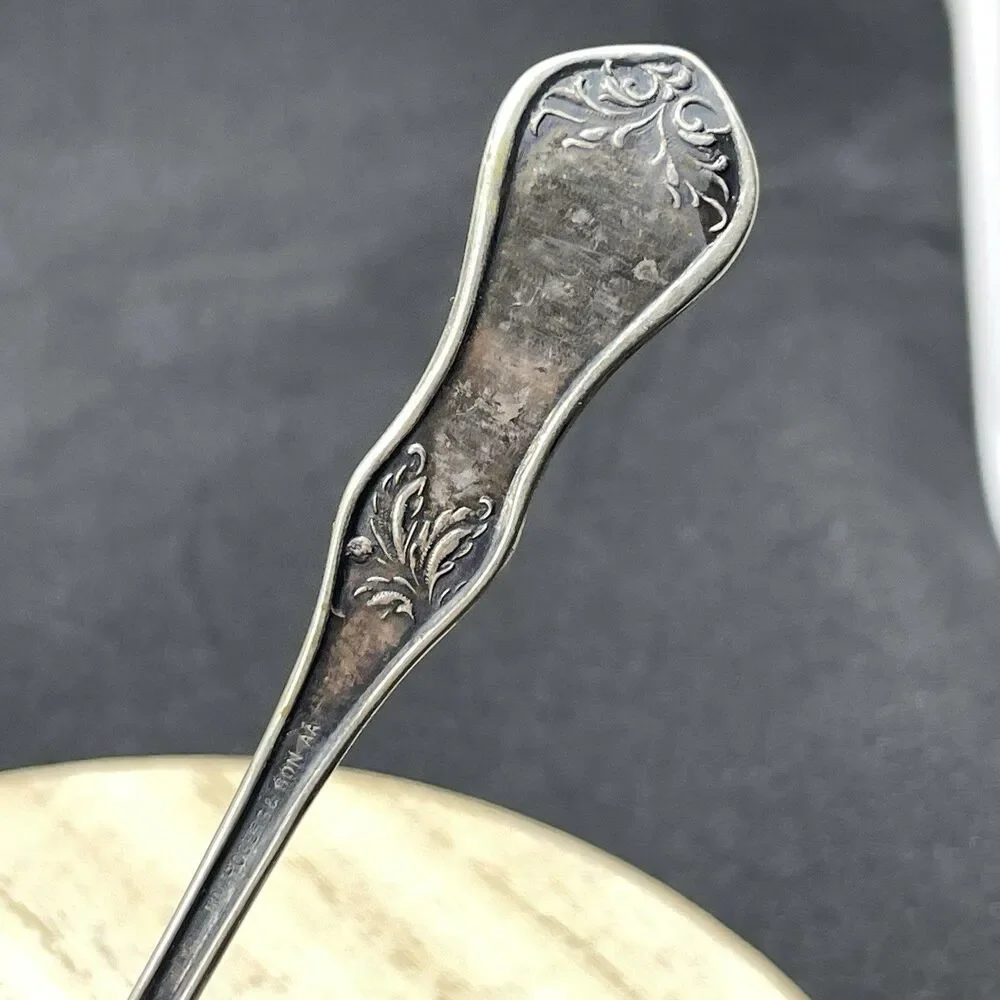 VTG Atq Wm Rogers & Son AA Silver Plate Spoon Patina Tarnished